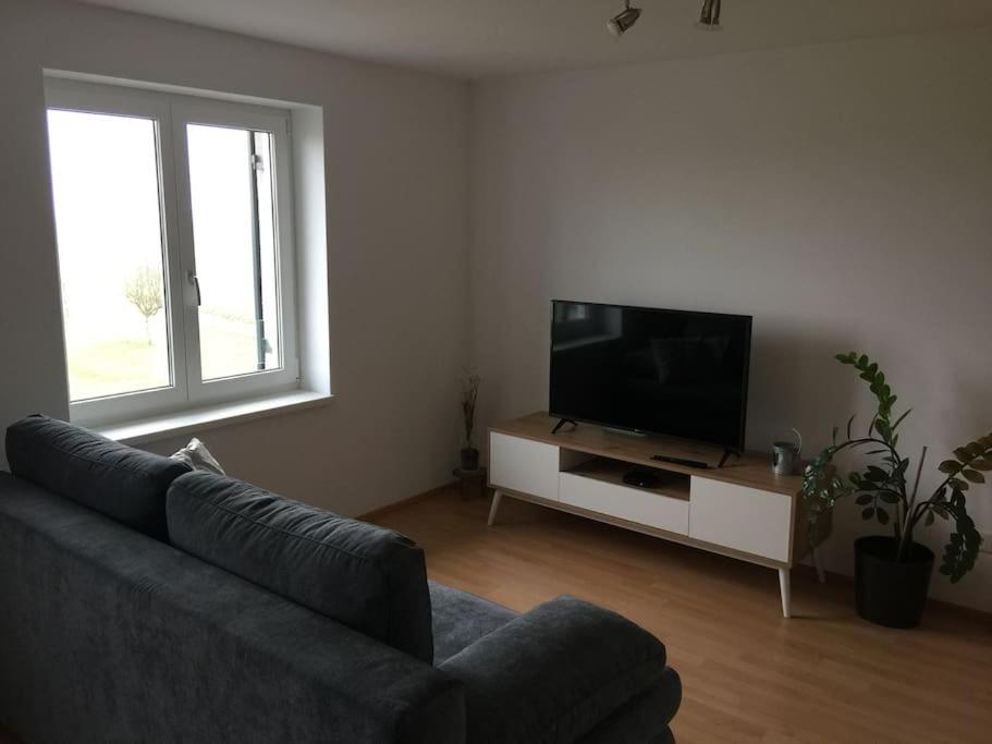 Ruhige Schoene 2-Zimmer Ferienwohnung Höchst المظهر الخارجي الصورة
